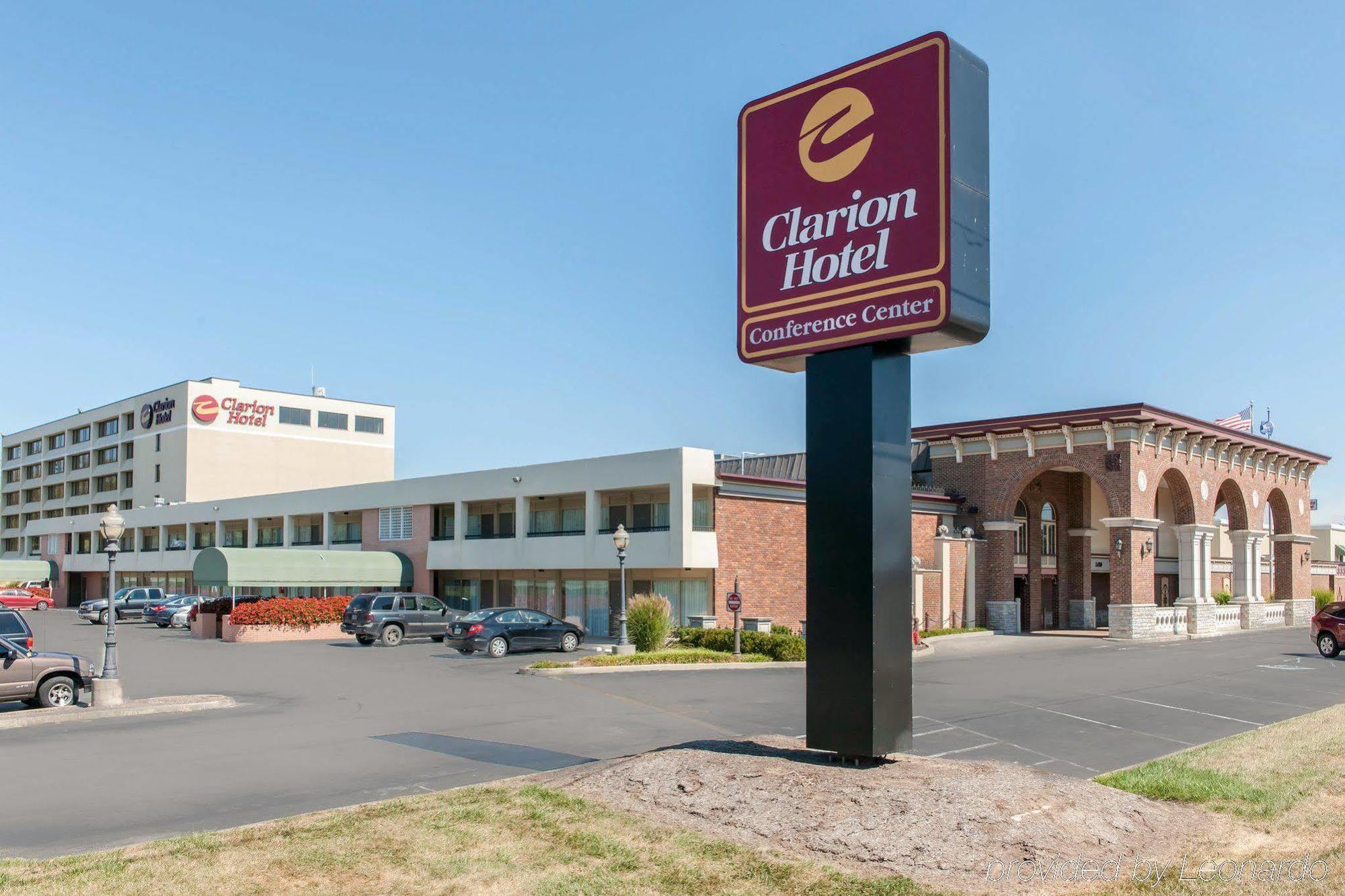 Clarion Hotel And Conference Center Columbus Esterno foto